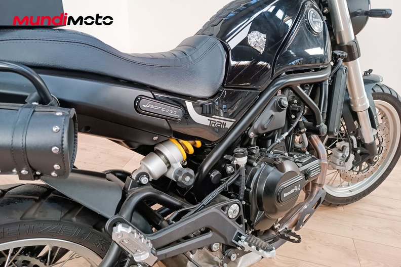 Motorbike image 3