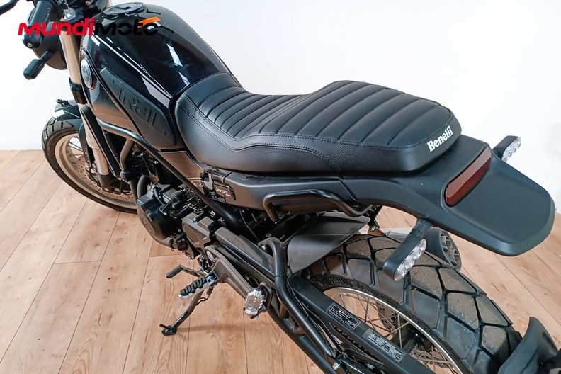 Motorbike image 8