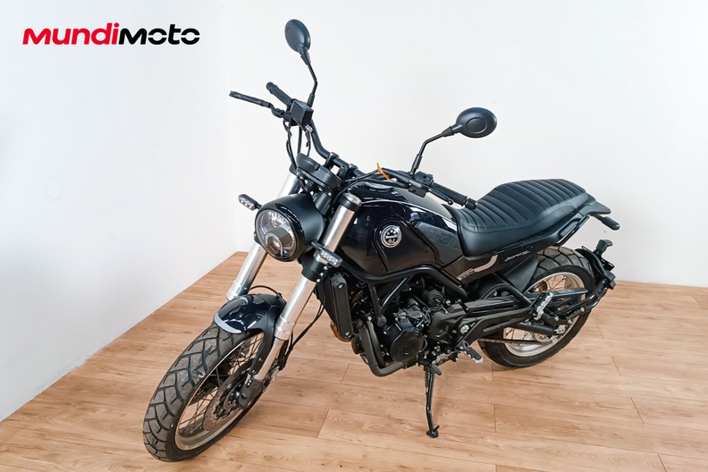 Motorbike image 6