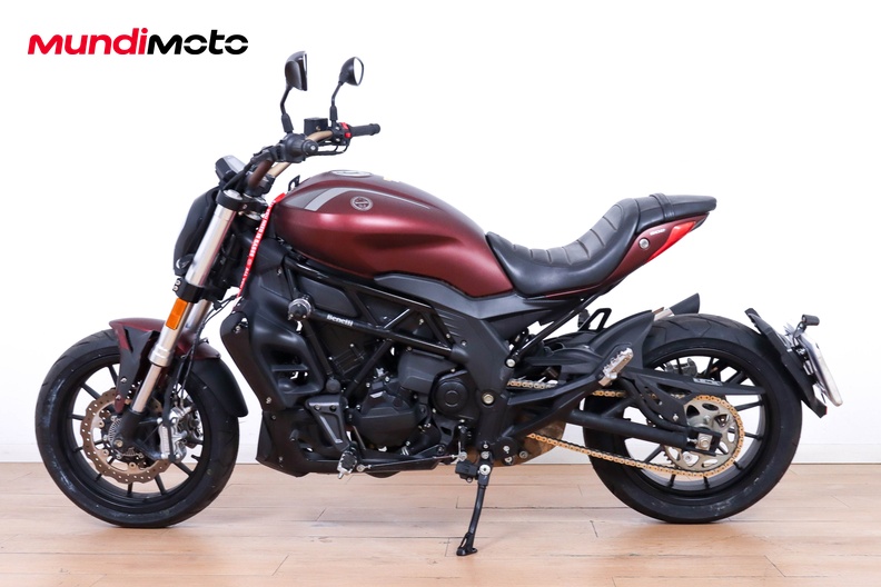 Motorbike image 5