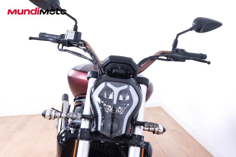 Motorbike image 4