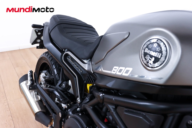 Motorbike image 12