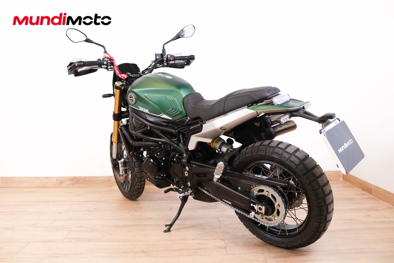 Motorbike image 7
