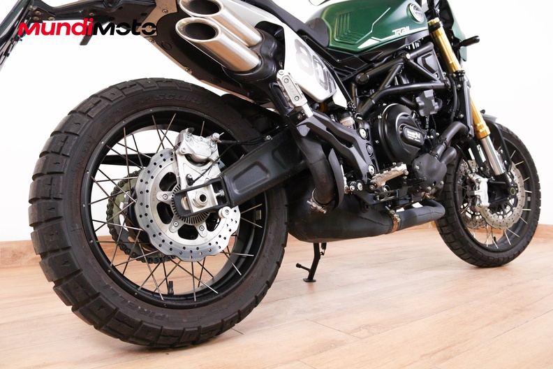 Motorbike image 3
