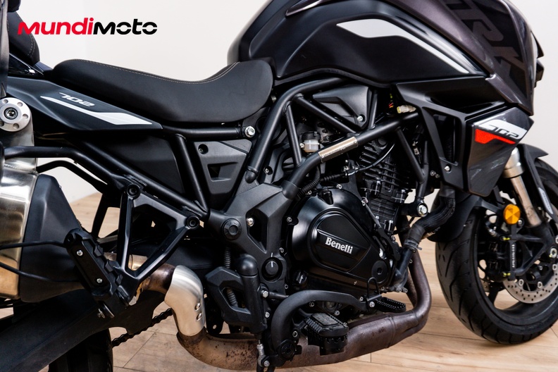 Motorbike image 3