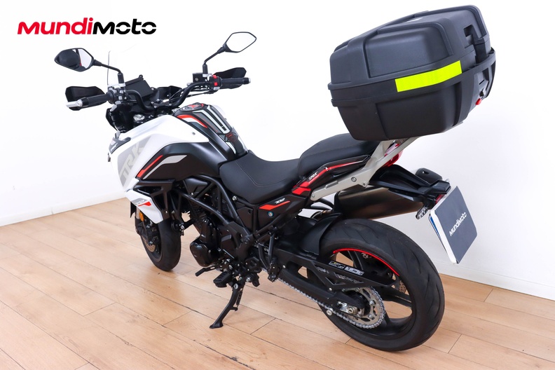 Motorbike image 6