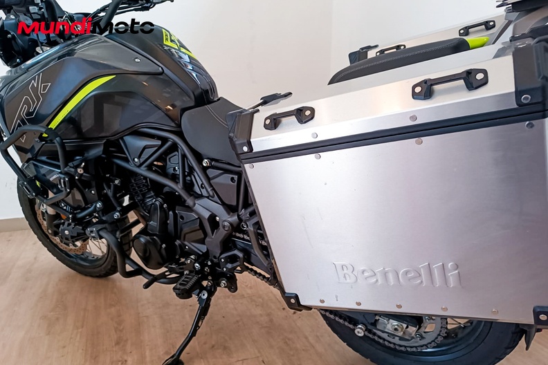 Motorbike image 8