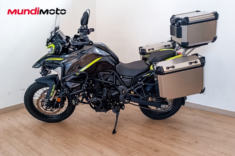 Motorbike image 5