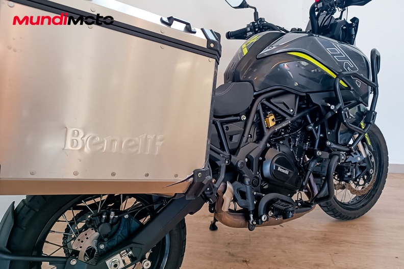 Motorbike image 3