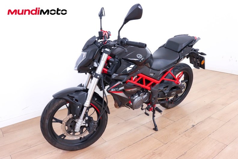 Motorbike image 7