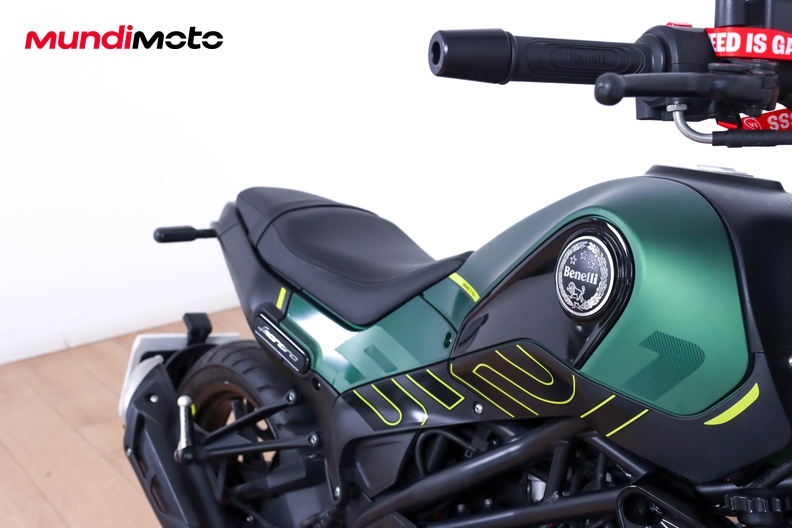 Motorbike image 12