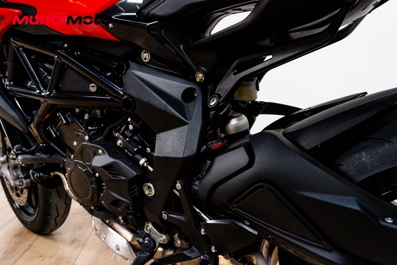 Motorbike image 8