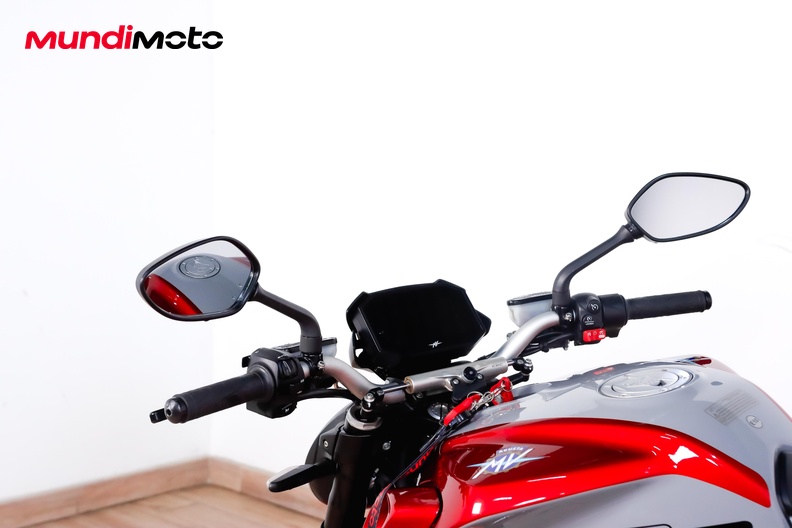 Motorbike image 10