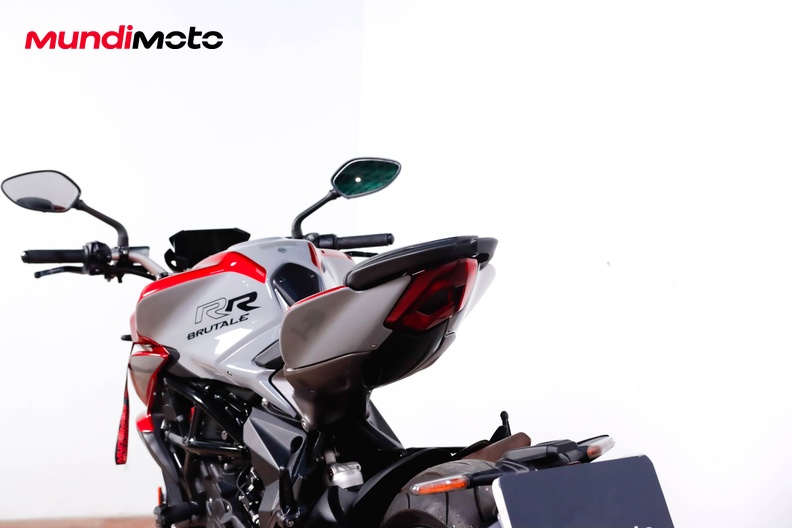 Motorbike image 9