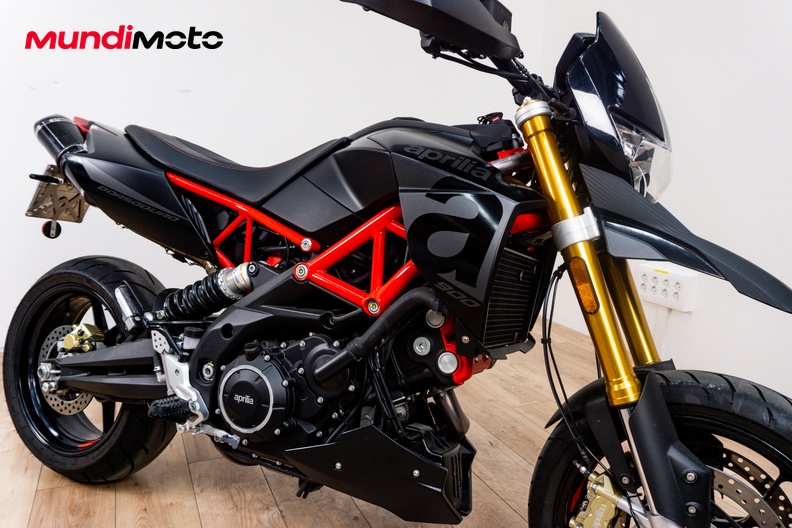 Motorbike image 4