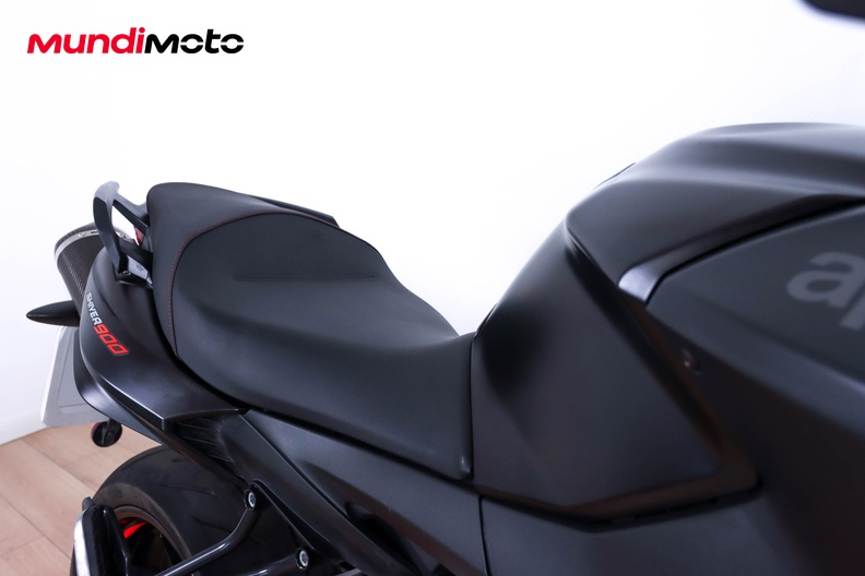 Motorbike image 12
