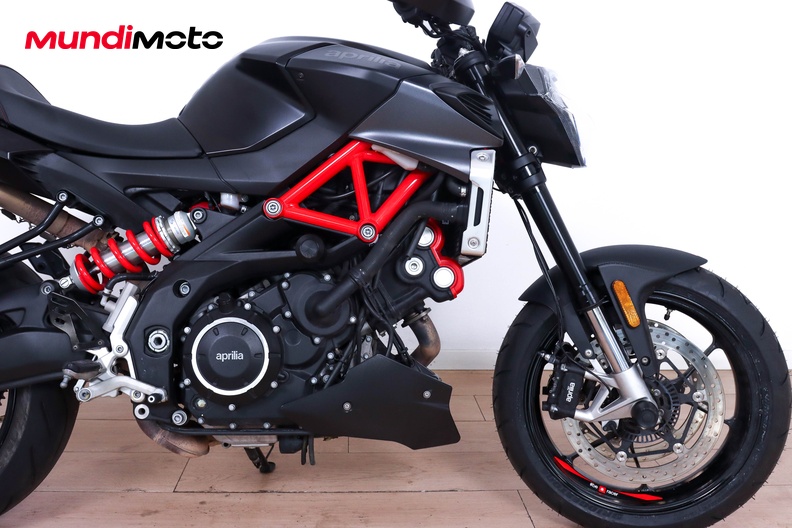 Motorbike image 13