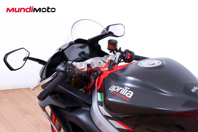 Motorbike image 10