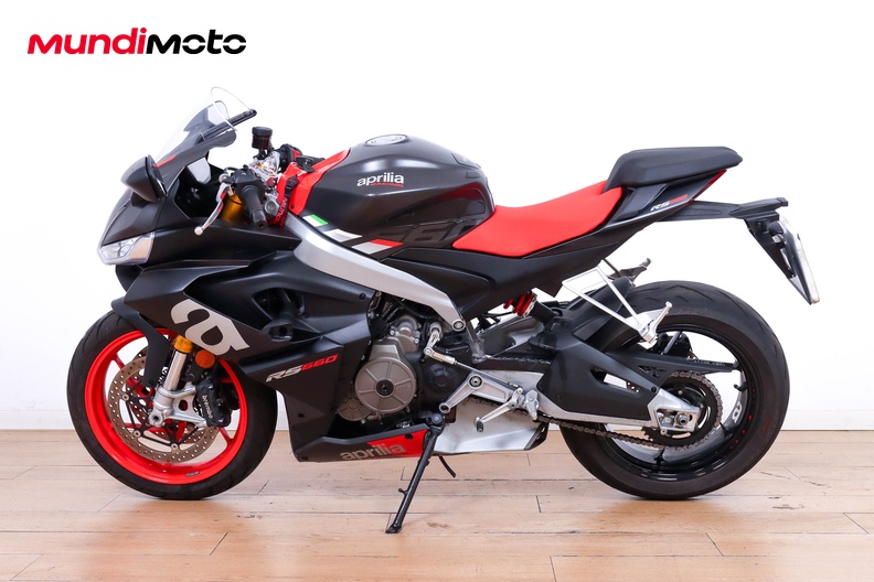 Motorbike image 5