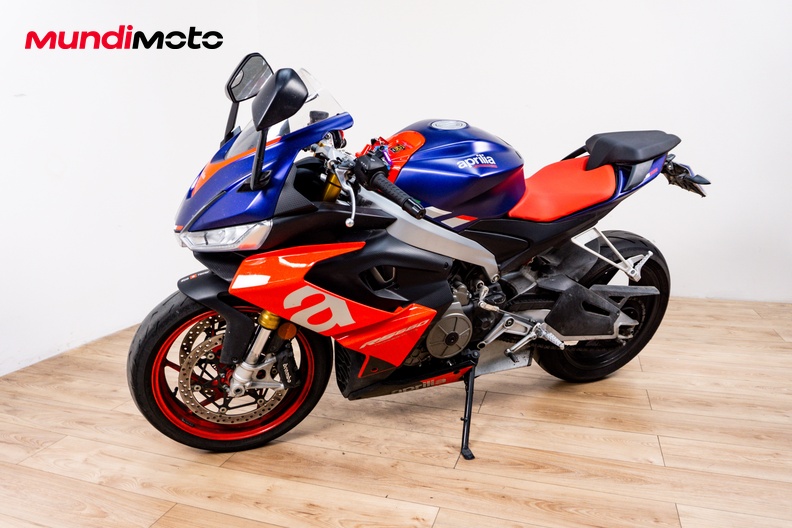 Motorbike image 6