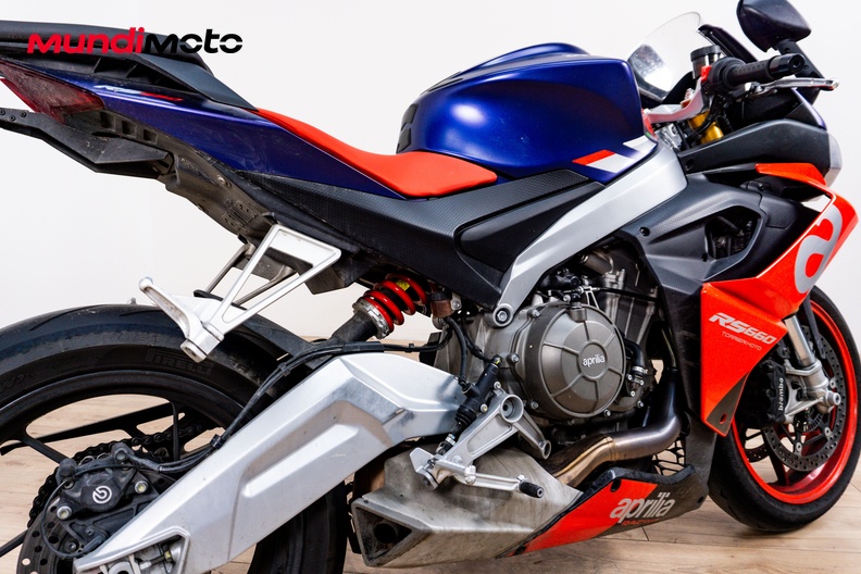 Motorbike image 3