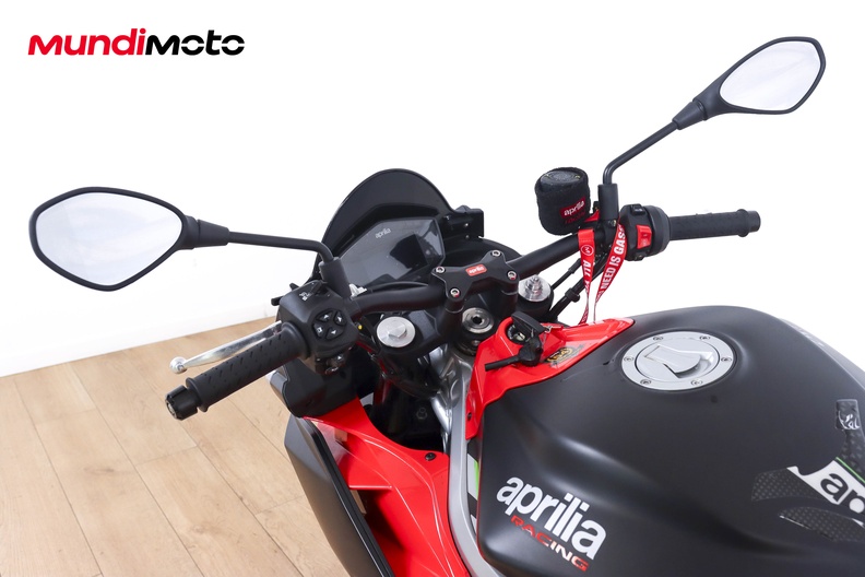 Motorbike image 10