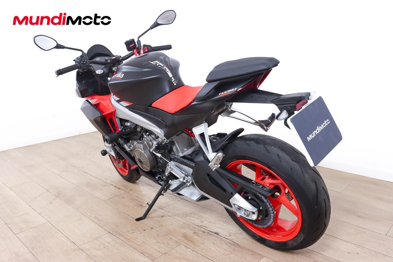 Motorbike image 6