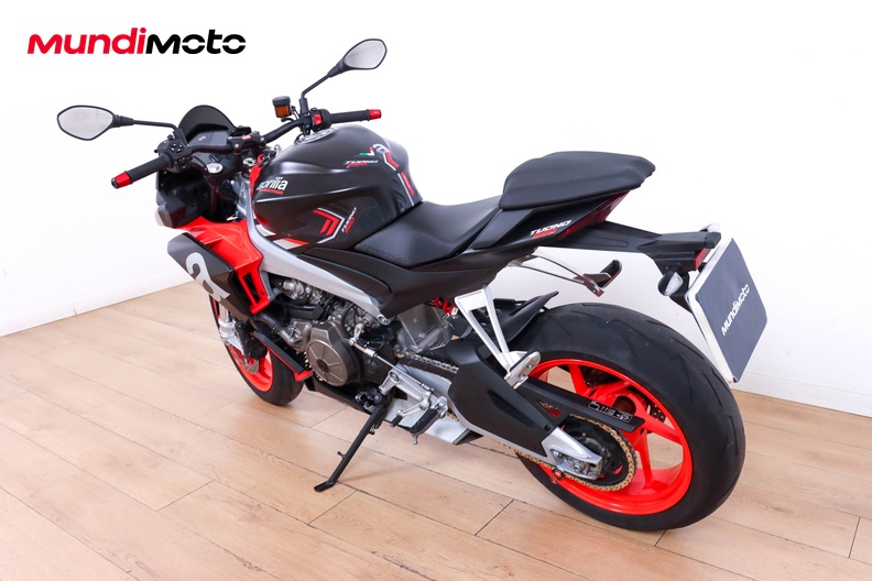 Motorbike image 6