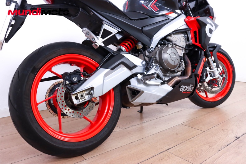 Motorbike image 3