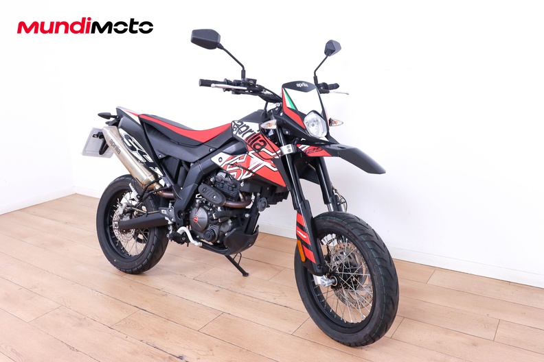 Motorbike image 1