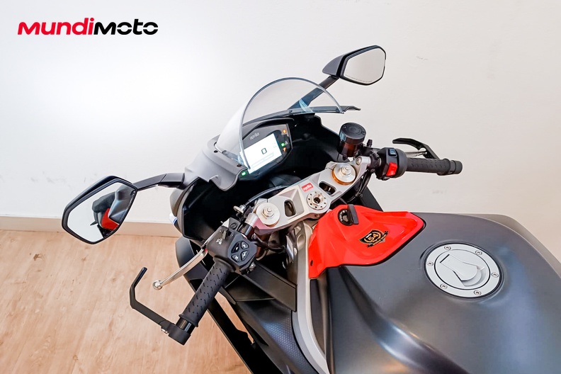 Motorbike image 10