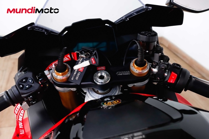 Motorbike image 10