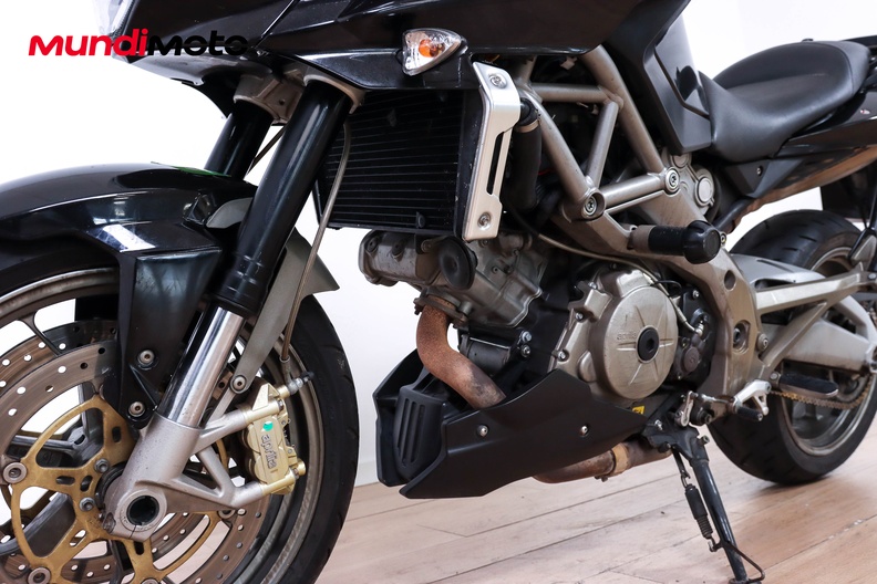Motorbike image 9