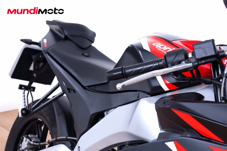 Motorbike image 12