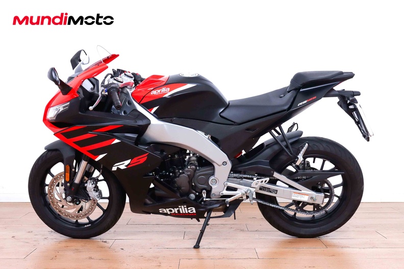 Motorbike image 5