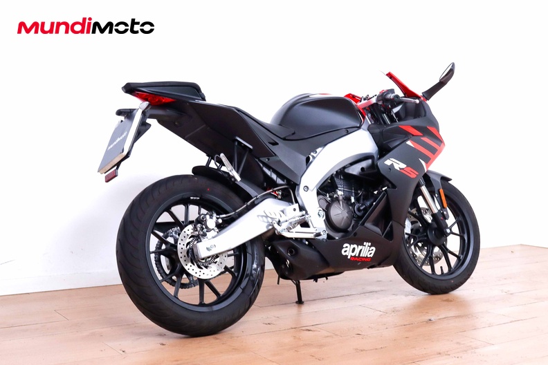 Motorbike image 2