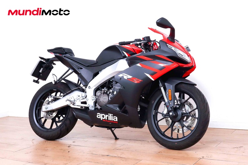 Motorbike image 1