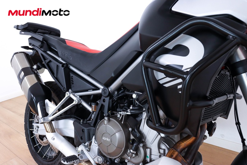 Motorbike image 12