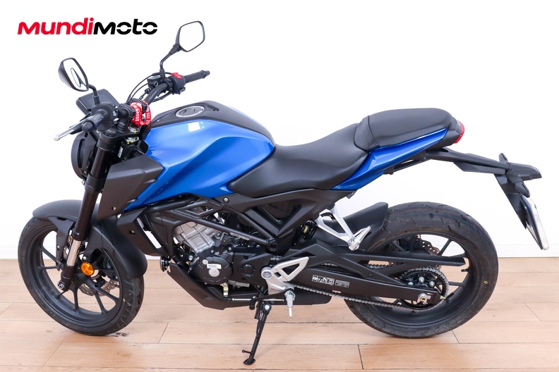 Motorbike image 5