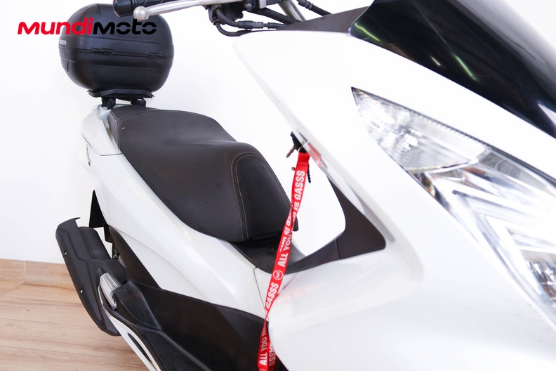 Motorbike image 13