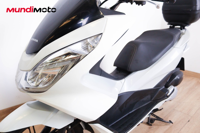 Motorbike image 8