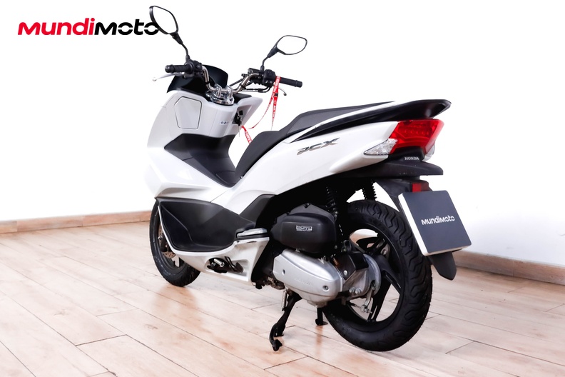 Motorbike image 6