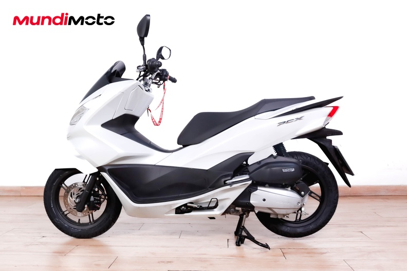 Motorbike image 5