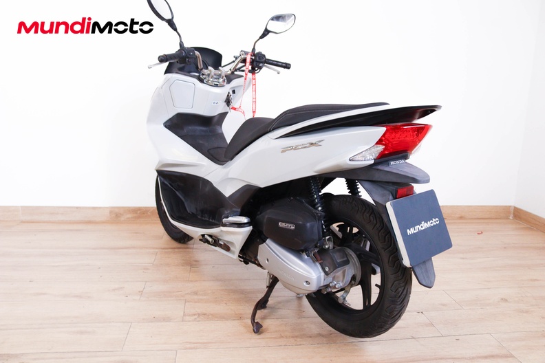 Motorbike image 7