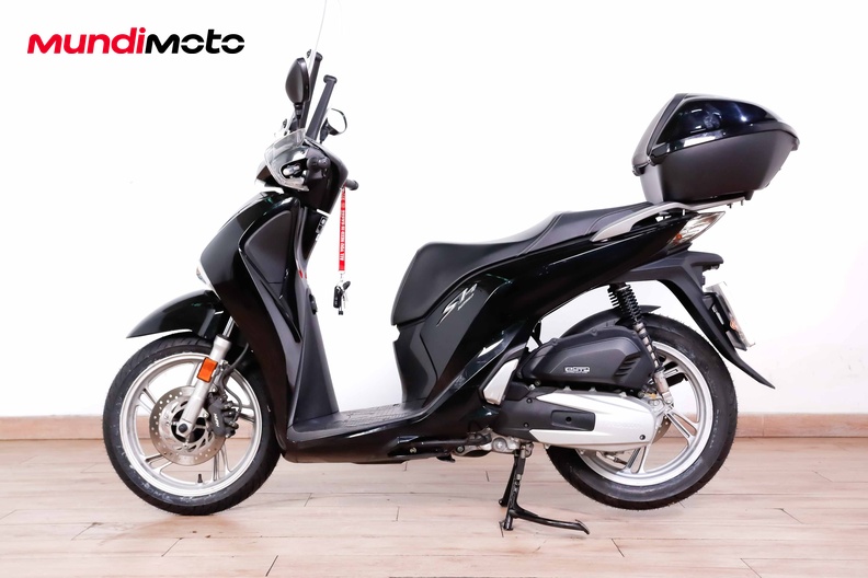 Motorbike image 5