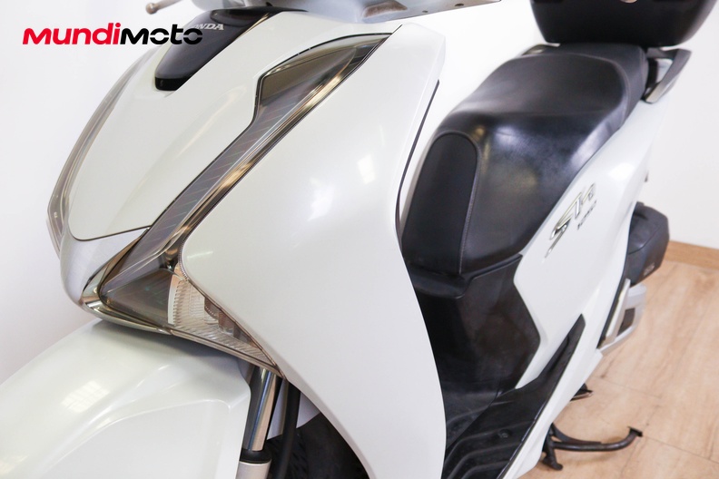Motorbike image 8