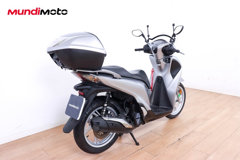Motorbike image 2
