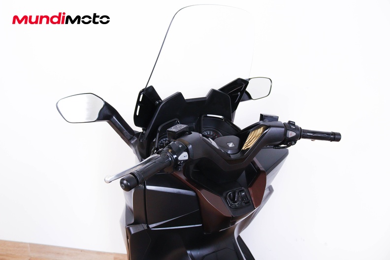 Motorbike image 10