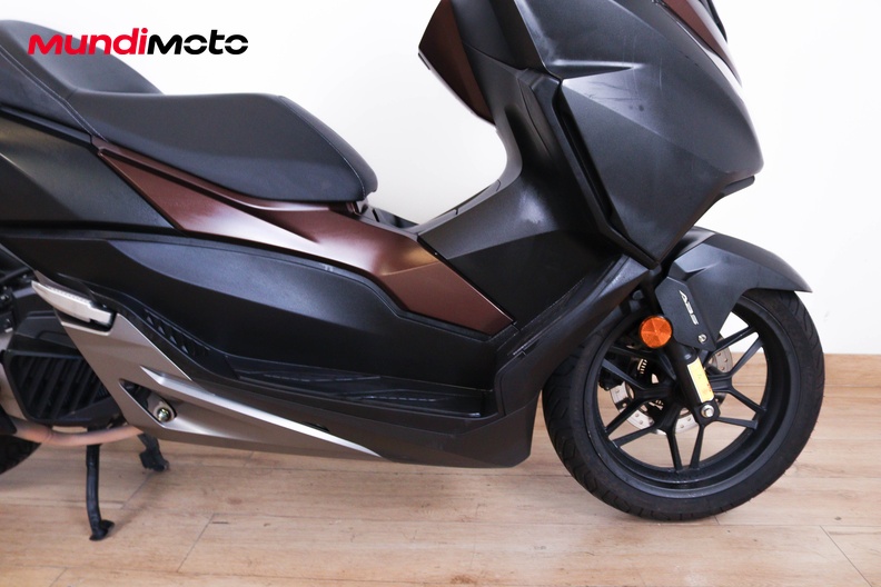 Motorbike image 12