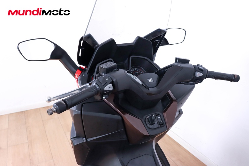 Motorbike image 10